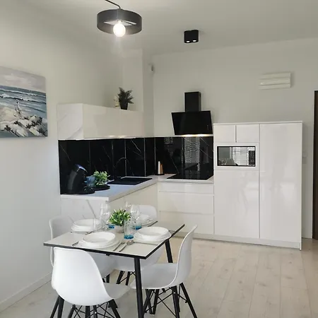 Wybrzeze Laguna Iii 150m Do Plazy 아파트 우스트 노리 모르스키